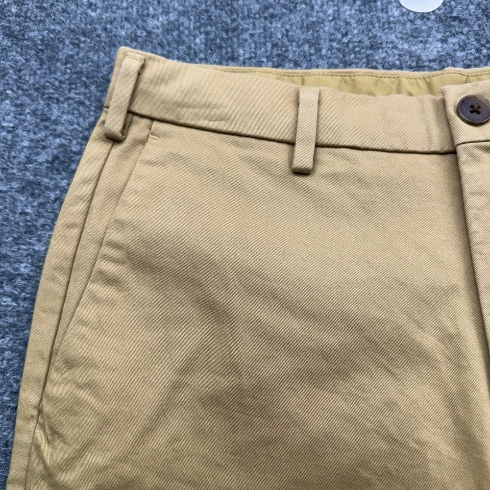 Uniqlo Chino Pants Mens 29x34 Tan Stretch Casual Workwear Slim Fit
